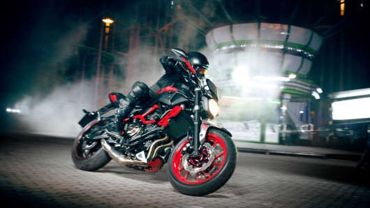 Ngoài ra, Yamaha còn trưng bày mẫu xe côn tay giá rẻ MT-07.
