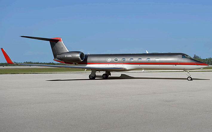 Tesco - hãng bán lẻ có trụ sở tại Anh, vừa rao bán chiếc chuyên cơ Gulfstream G550s từng chở 14 đời giám đốc điều hành của công ty do hãng làm ăn "thất bát".