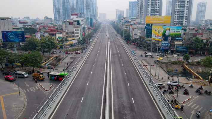Sau hơn 4 năm thi công, dự án đến nay đã hoàn thành và sẽ thông xe vào ngày 11/1.