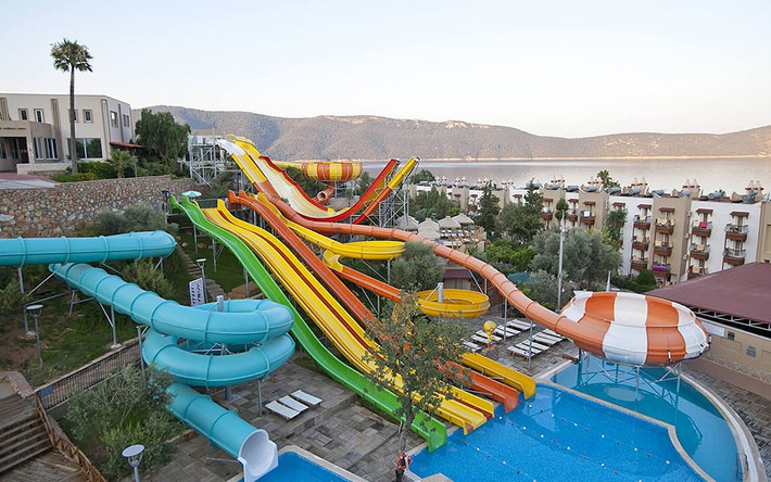 Khu nghỉ mát 5 sao Ersan Resort & Spa, Thổ Nhĩ Kỳ có tới 9 máng trượt nước khác nhau, cơ hội cho du khách thỏa thích lựa chọn.