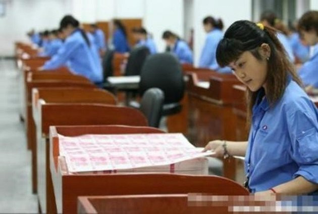 Loại giấy dùng để in đồng NDT là loại giấy đặc biệt.