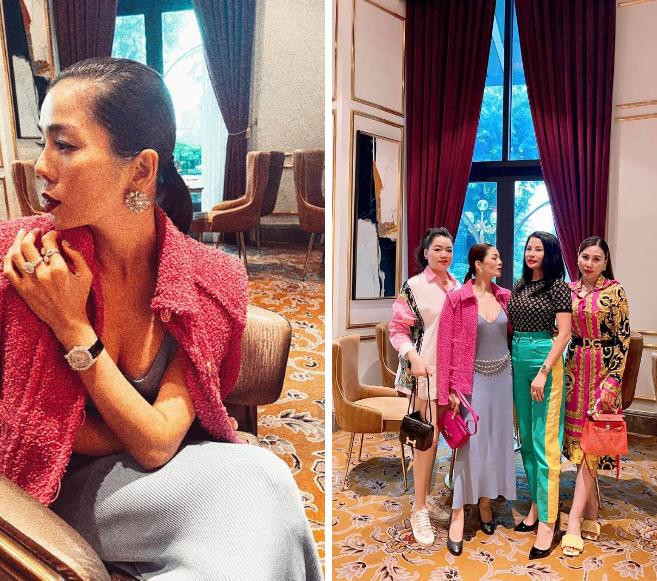Luôn gắn liền với hình ảnh xa hoa, Lệ Quyên thường trung thành với những trang phục màu tối sang trọng và toát lên vẻ quyền quý.