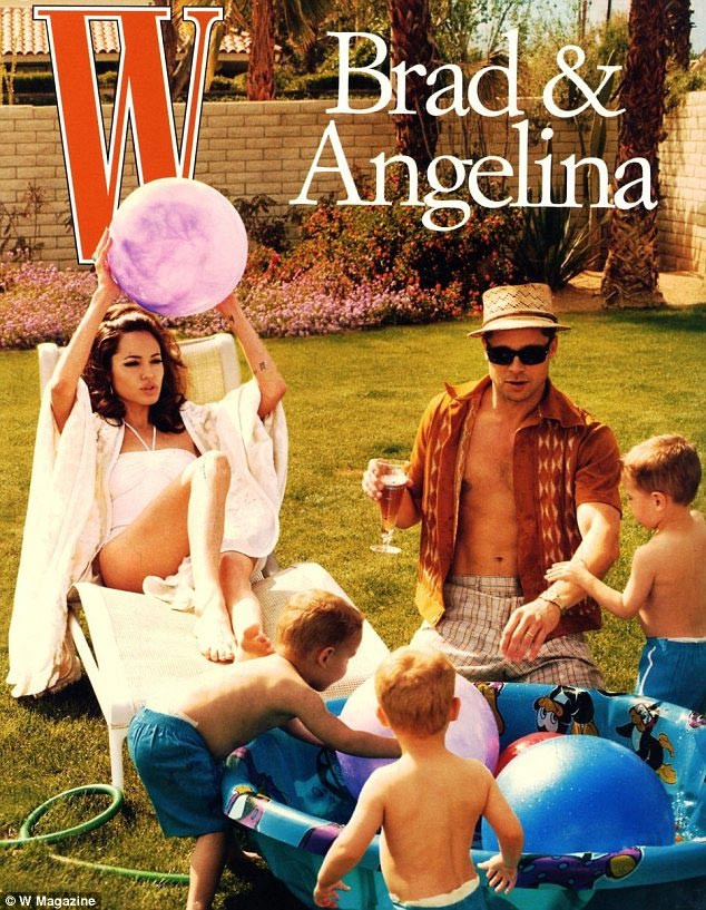 Jennifer nói cô tan nát trái tim khi Brad và Angelina xuất hiện trên trang bìa tạp chí W với hình ảnh một gia đình hạnh phúc.