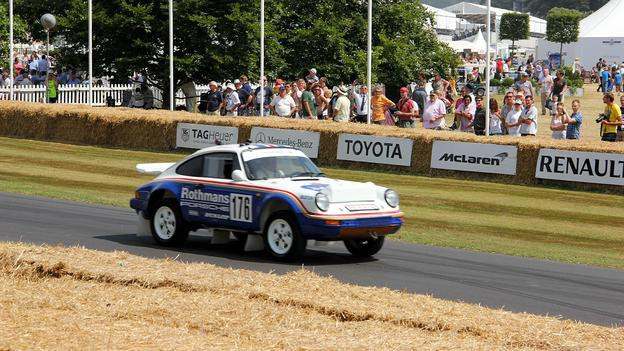 Siêu xe Porsche 911SC Paris-Dakar sản xuất năm 1984.