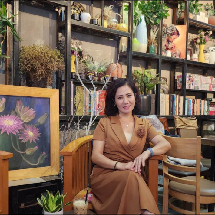 NSƯT Nguyệt Hằng khoe thay đổi ảnh đại diện cho "phong thuỷ".