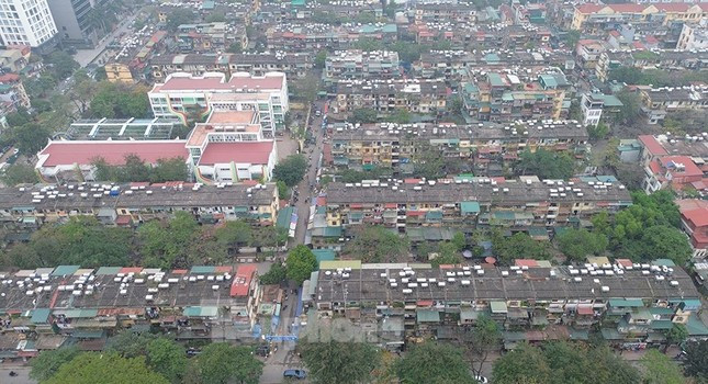 Văn phòng UBND TP. Hà Nội vừa có thông báo Kết luận của Phó Chủ tịch UBND TP. Hà Nội Dương Đức Tuấn tại cuộc họp xem xét phương án quy hoạch chi tiết 3 khu chung cư cũ ở quận Ba Đình, gồm Thành Công, Giảng Võ và Ngọc Khánh.