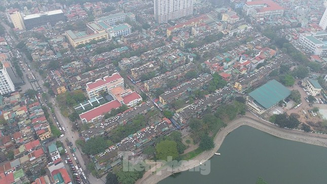 Đặc biệt, thành phố cho phép quận Ba Đình nghiên cứu phát triển cao tầng hơn với chung cư và nhà tái định cư, tối đa 40 tầng.