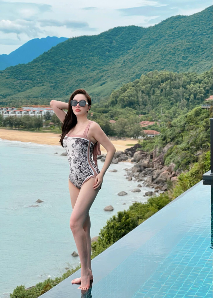 Bảo Thy 'khoe' đã về cân nặng bằng trước khi sinh em bé.