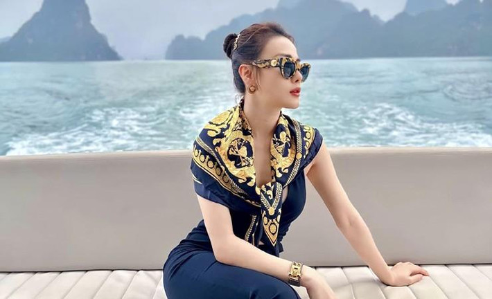 rước đó, nhiều bức hình của Phương Oanh trong các chuyến du lịch được cho là do nam doanh nhân chụp.