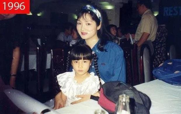 Diễm My và Hoa hậu đền Hùng Giáng My.