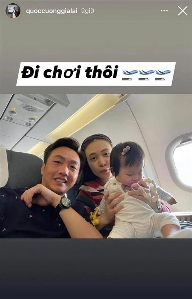 Hiện tại, da dẻ nữ người mẫu đã đẹp lên rất nhiều. Tuy nhiên cộng đồng mạng vẫn tìm ra được một loạt khuyết điểm khi cô để mặt mộc như mặt hơi sưng, mũi kém thon, da không trắng và mịn, đặc biệt là trong những hình ảnh do Cường Đô La đăng tải.