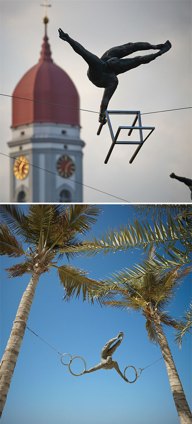 Tác phẩm Balancing Sculptures (Tạm dịch: Những bức tượng thăng bằng) của Jerzy Kędziora.