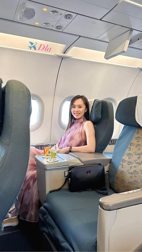 Hậu kết hôn, Thu Hà lui về làm hậu phương, hỗ trợ chồng trong công việc.