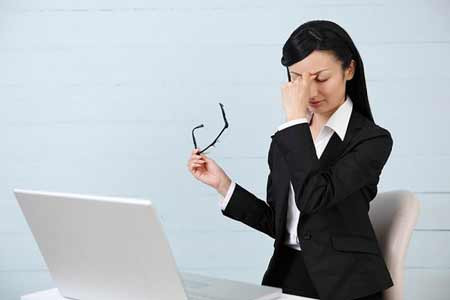 Về sức khỏe: Những người sinh ngày 14/12 có thể bị mất ngủ, khô mắt, viêm họng. Bạn có khả năng phục hồi sức khỏe tốt nên sẽ nhanh chóng trở lại cuộc sống bình thường.