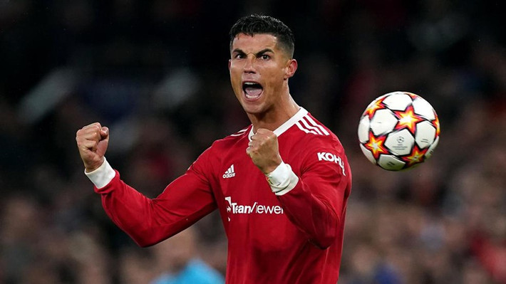 Nhà vô địch EURO 2016 tin rằng bản thân đủ sức chơi ở giải đấu cúp hàng đầu châu Âu trong 3 hoặc 4 năm nữa. Chính vì thế, việc cùng "Quỷ đỏ" tham dự Europa League, giải đấu diễn ra muộn hơn Champions League một ngày theo lịch hàng tuần, có thể khiến Ronaldo khó chịu.