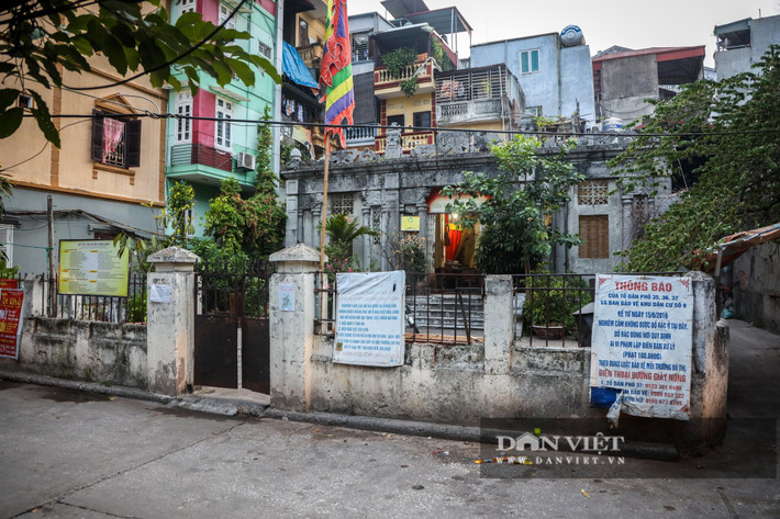 Lăng mộ Hoàng Cao Khải nằm ở ngõ 252, phố Tây Sơn (phường Trung Liệt, Đống Đa, Hà Nội) được xây dựng năm 1893 bởi Tổng đốc Hoàng Cao Khải (1850 - 1933).