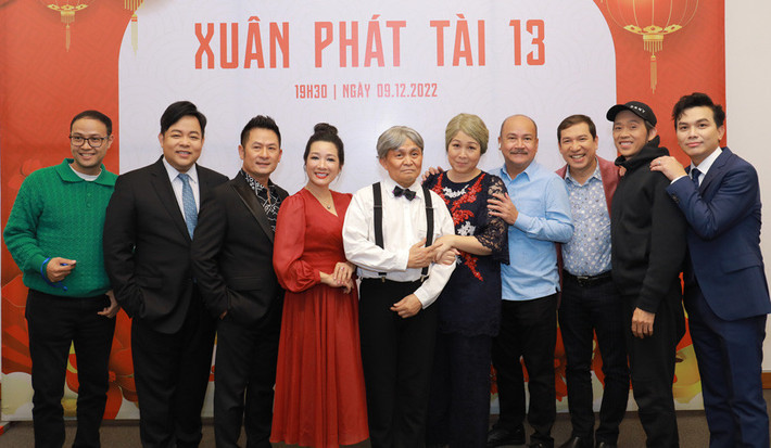 Dàn nghệ sĩ nổi tiếng quy tụ vào chương trình như: Xuân Hinh, Hoài Linh, Hồng Vân, Thanh Thanh Hiền, Xuân Bắc, Tự Long, Quang Thắng, Lâm Vỹ Dạ, Hoàng Sơn, Trung Ruồi, Mạc Văn Khoa…