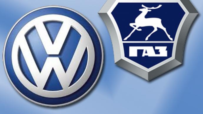 Giá cổ phiếu của nhà sản xuất ô tô Đức Volkswagen tại Nga giảm hơn 12% trong năm nay do những bất ổn về tiền tệ và nền kinh tế của nước này.