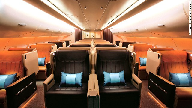 6. Singapore Airlines (Singapore) đứng ở vị trí thứ 6 với dịch vụ vé hạng thương gia rất tốt (có ghế nghiêng phẳng có thể nhẹ nhàng nghiêng 8 độ).
