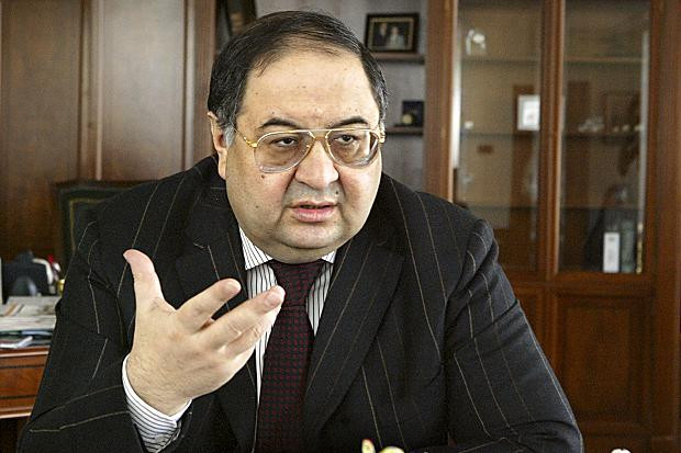 Alisher Usmanov: Tính từ đầu năm, ông Usmanov đã mất 6,4 tỷ USD. Ông Usmanov kiểm soát 48% cổ phần công ty Metalloinvest - nhà sản xuất quặng sắt lớn nhất Nga. Tỷ phú ngành sắt thép này cũng sở hữu nhật báo Kommersant của Nga. Ngoài ra, ông là cổ đông của Twitter và Airbnb, đồng sở hữu câu lạc bộ bóng đá Arsenal, Anh và là chủ tịch Liên đoàn chạy vượt rào quốc tế.