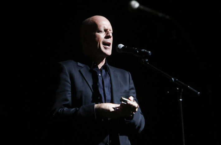 Nghiệp ca sĩ của Bruce Willis không thành công bằng nghiệp diễn của anh sau đó. Tuy nhiên, Bruce cũng ra được 2 album trong đó có một album mang tên "The Return of Bruno".