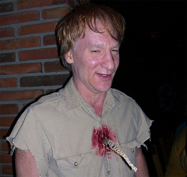 Bill Maher hóa trang thành người săn cá sấu nổi tiếng Steve Irwin, ông qua đời năm 2006 khi bị gai của cá đuối gai độc đâm vào ngực khi đang quay phim tài liệu. Điều đáng nói là Bill lại hóa trang với cái gai cá đuôi đâm vào ngực và bị những người yêu mến Steve lên án kịch liệt khi mang cái chết của ông ra làm trò cười.