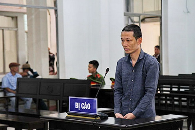 Ngày 20/5/2020, tại TAND tỉnh Khánh Hòa, Hội đồng xét xử TAND cấp cao tại Đà Nẵng đã bác kháng cáo xin giảm nhẹ hình phạt, giữ nguyên mức án tù chung thân về tội giết người đối với bị cáo Nguyễn Dư Phúc (SN 1981), trú ở 58 Lê Duẩn, tổ dân phố Lộc Hải, phường Cam Lộc, TP Cam Ranh.