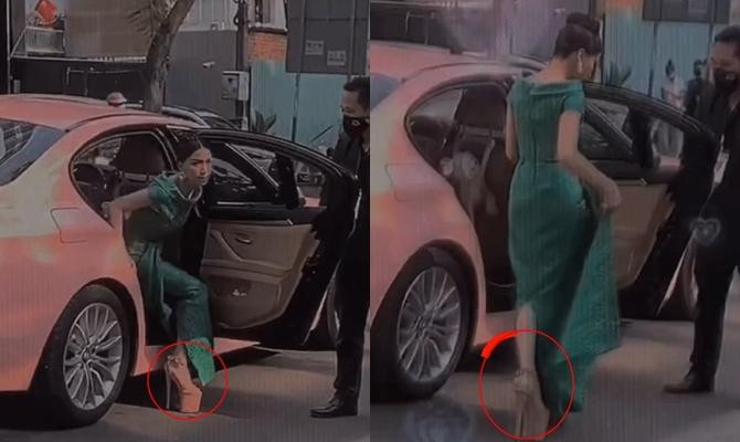 ôi guốc như "cà kheo" Hòa Minzy dùng cho sự kiện này. Dưới phần bình luận, giọng ca Không Thể Cùng Nhau Suốt Kiếp còn đăng tải thêm khoảnh khắc bị Minh Tú và H'Hen Niê "dìm hàng". "2 người này nói chuyện gì xong cười tôi không nghe được luôn á", Hòa Minzy hóm hỉnh.