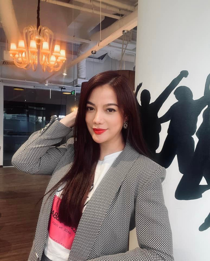 Sao Việt Trương Ngọc Ánh bận rộn cả tuần.