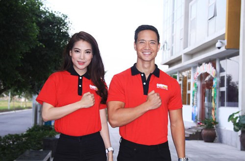 Bởi vậy, nam diễn viên đã đề nghị Trương Ngọc Ánh cùng anh ra khỏi studio để anh tập trung hơn.