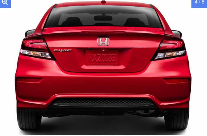Bên cạnh đó, Honda còn bổ sung thêm một phiên bản mới là Civic Special Edition (SE), nằm giữa phân khúc giá của LX và EX.