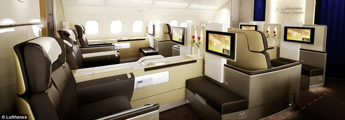 Vé thương gia của hãng hàng không Lufthansa (Đức) khá tốn kém, lên tới 3.409 bảng Anh (gần 118 triệu đồng). Tuy nhiên, dịch vụ của nó được đánh giá tới 5 sao với chỗ ngồi và nơi để chân thoải mái.