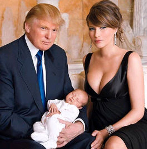 Khoảng cách 24 tuổi đã không làm cho vị tỷ phú Donald Trump phải băn khoăn trước quyết định kết hôn với siêu mẫu người Slovenia Melania Knauss. Theo Forbes, tổng tài sản của ông Trump vào khoảng 3,9 tỷ USD. Melania từng là một người mẫu nổi danh trên đất Mỹ. Không chỉ đẹp mà còn được đánh giá là thông minh và có kiến thức khá rộng về chính trị, kinh tế thế giới, Melania có thể nói trôi chảy 4 ngoại ngữ.