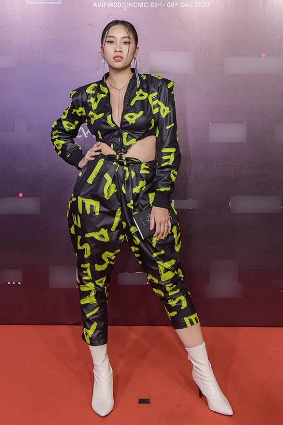 MC Liêu Hà Trinh.