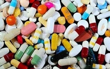 Hãy vứt bỏ tất cả thuốc men, kể cả có kê đơn hoặc không kê đơn ngay khi chúng hết hạn sử dụng. Vì sau khi hết hạn, thuốc không có tác dụng chữa bệnh mà còn có thể gây hại.
