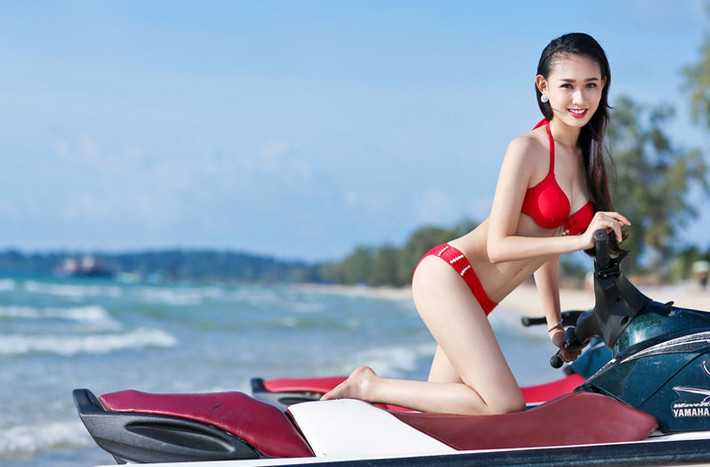 Vẻ đẹp ngây ngất của ứng cử viên Hoa hậu Việt Nam. (Ảnh: Nguyễn Long)