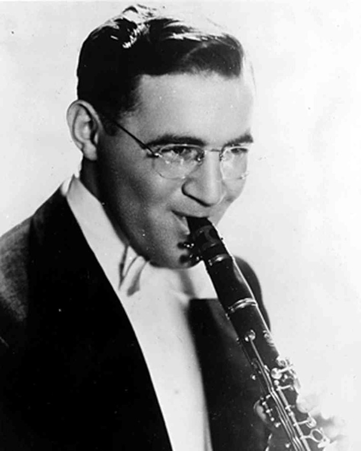 Những người nổi tiếng sinh ngày 30/5: Paresh Rawal, Michael Bakunin, Cornelia Otis Skinner, Benny Goodman (trong ảnh), Michael J. Pollard, Magnus Normane...