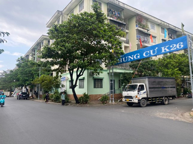 Chung cư K26 do Ban Quản lý dự án 98 - Bộ Quốc phòng làm chủ đầu tư.