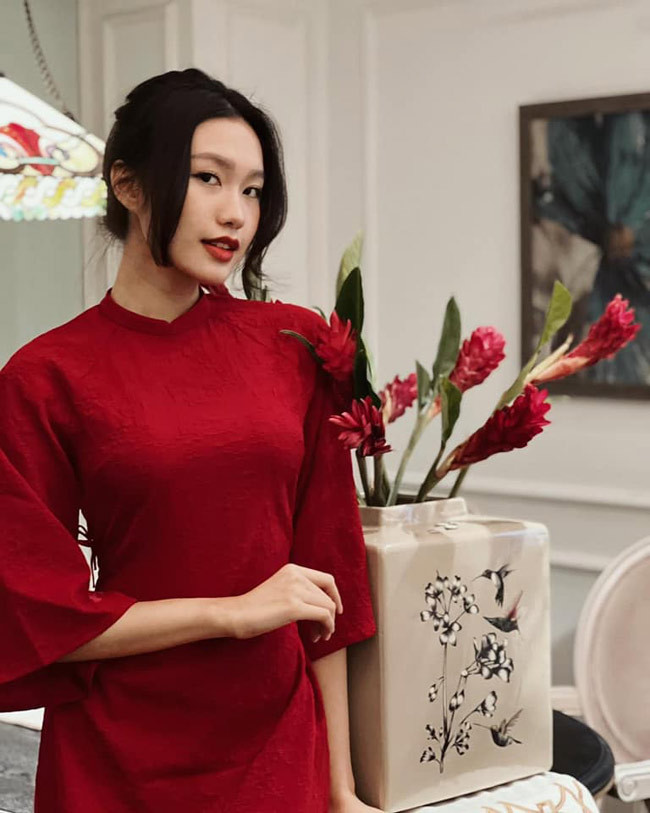 Hải My ở góc nhìn nào cũng rất xinh đẹp.