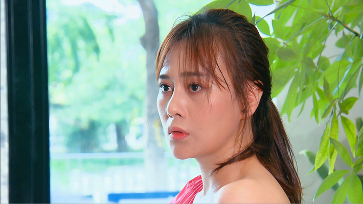 Ở phần 2, nhân vật Nam đã có thay đổi nhiều về phong cách khi để tóc dài, ăn mặc nữ tính hơn nhưng chưa có sự lột xác đáng kể so với phần 1.