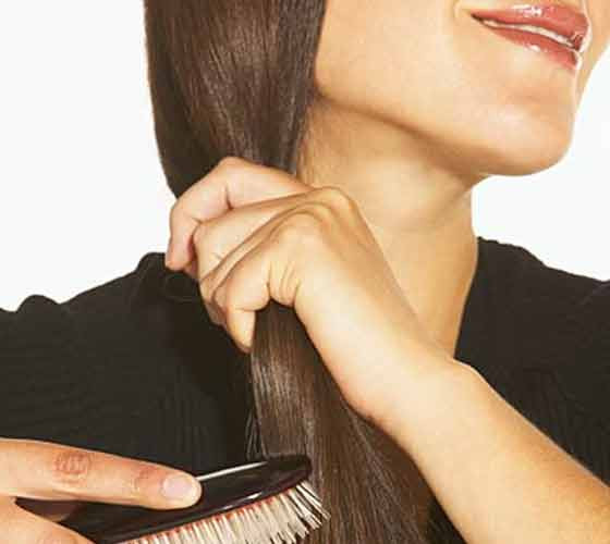 Hóa trị với ít rụng tóc. Gần đây, Mỹ đã thử nghiệm lần hai DigniCap, một chiếc mũ chụp dùng trong hóa trị làm nguội chất lỏng thông qua lớp bên trong của nó. Chiếc mũ này làm giảm việc cung cấp các chất độc vào nang tóc. Trong một nghiên cứu thí điểm nhỏ, thiết bị mới giúp hầu hết phụ nữ bị ung thư vú giai đoạn đầu tiếp nhận hóa trị mà vẫn bảo tồn phần lớn mái tóc của mình.