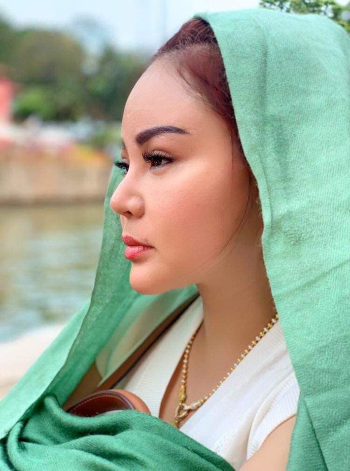 Lê Giang cầu mọi người bình an.