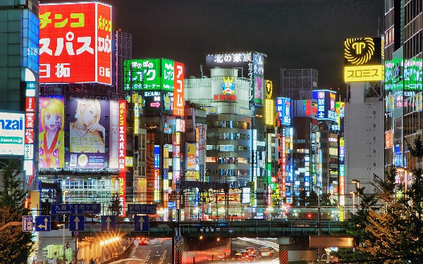 8. Tokyo – "Lost in Translation" Lạc bước giữa sự phồn hoa, náo nhiệt của Tokyo, bạn có thể tìm được cho mình một kẻ xa lại có tâm hồn đồng điệu, giống như câu chuyện giữa Bill Murray và Scarlett Johansson trong bộ phim "Lost in Translation".