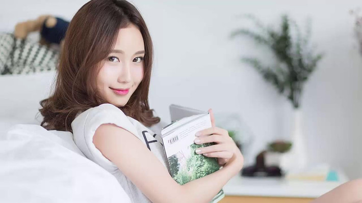 Hãy cùng nhìn vào hành trình thú vị của phụ nữ tuổi Mão, một hành trình từ những thử thách đến vinh quang, từ nhẫn nhục đến hạnh phúc, một bài học về việc giữ vững niềm tin và lòng tốt để rồi đón nhận một tương lai tràn ngập tài lộc và an lành.