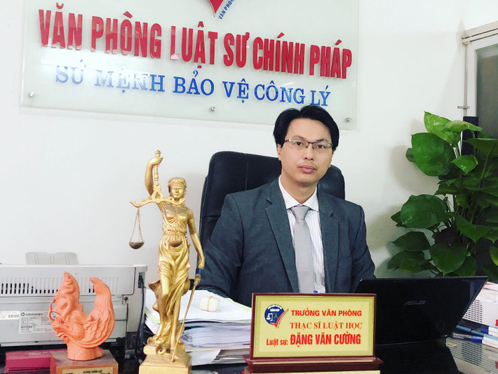 Luật sư Đặng Văn Cường, Đoàn Luật sư TP Hà Nội cho rằng, việc khởi kiện, đưa vấn đề ra pháp luật là cách hành xử văn minh, phù hợp với sự phát triển của xã hội. Việt Nam đang xây dựng nhà nước pháp quyền xã hội chủ nghĩa, thượng tôn Hiến pháp và pháp luật. Mọi chủ thể trong xã hội đều phải tôn trọng và nghiêm chỉnh thực hiện pháp luật. Trong xã hội văn minh, pháp luật là thước đo giá trị hành vi con người.