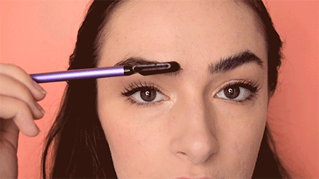 Xà phòng là loại dịu nhẹ, nhiều chất dưỡng ẩm bởi vậy mà nó sẽ không gây kích ứng cho da. Tuy nhiên nếu thấy rát và khó chịu bạn nên dừng ngay.