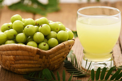 Loại nước ép này chứa crom giúp kiểm soát quá trình chuyển hóa carbohydrate và cải thiện phản ứng của cơ thể với insulin. Ảnh: adiva.
