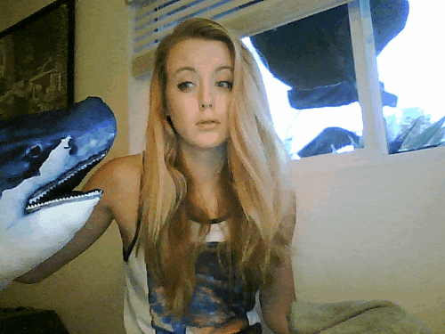 Cá mập phải mất tới 20 năm mới đủ trưởng thành để bước vào giai đoạn hẹn hò và sinh sản. Đây chắc chắn là một trong những bài học về sự chín chắn đáng quý cho những thanh niên ngày nay.