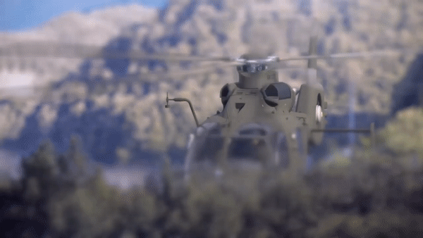 Với hai động cơ này giúp cho máy bay có thể đạt vận tốc tối đa 243 km/h, tầm hoạt động 985 km.