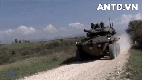 Centauro II là dòng xe tăng bánh lốp hàng đầu thế giới hiện nay của Italia, sức mạnh loại vũ khí này nằm ở hỏa lực, độ bọc giáp tốt, khả năng cơ động và hệ thống điện tử điều khiển hỏa lực tối tân.
